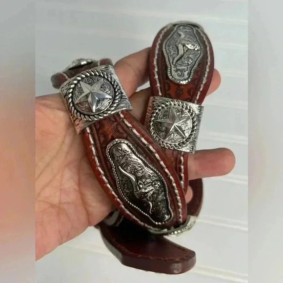 Tooled Scalloped Concho Western Leather‎ Belt - Chestnut 32” main image 12